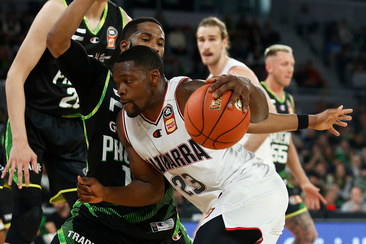 Hawks Can't Back up Against Phoenix