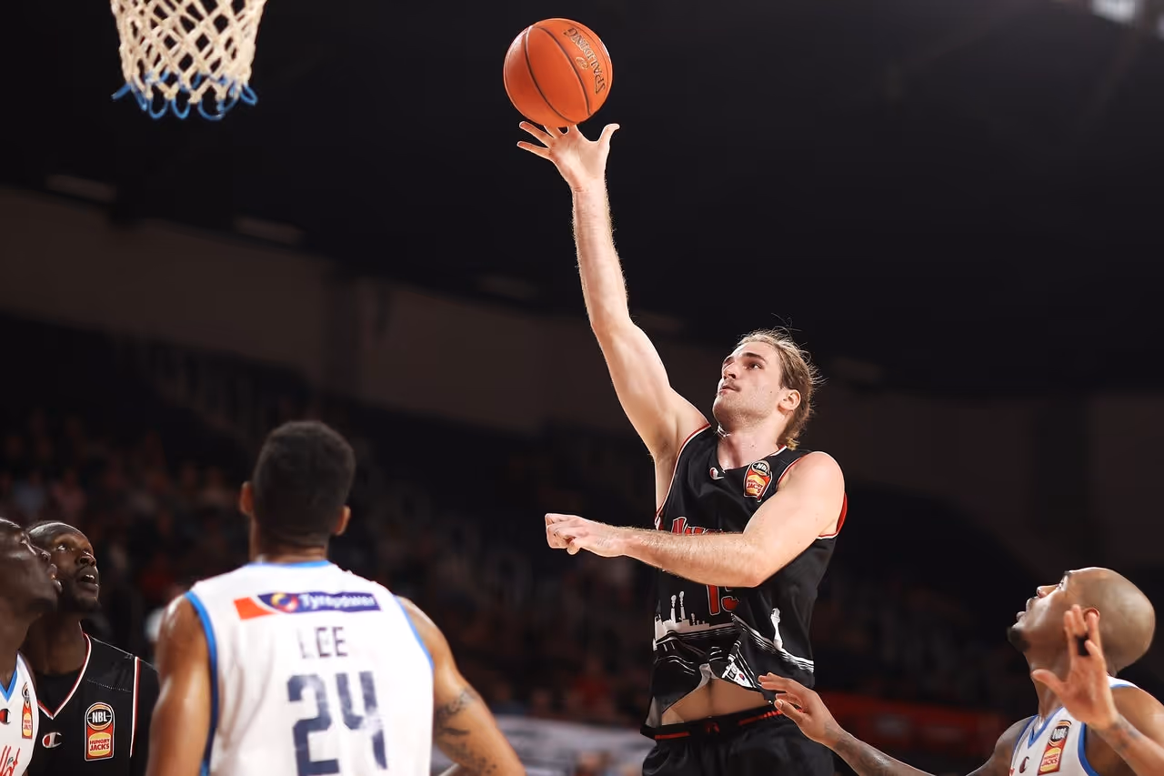 Froling Lifts Hawks to Drought Breaking Win