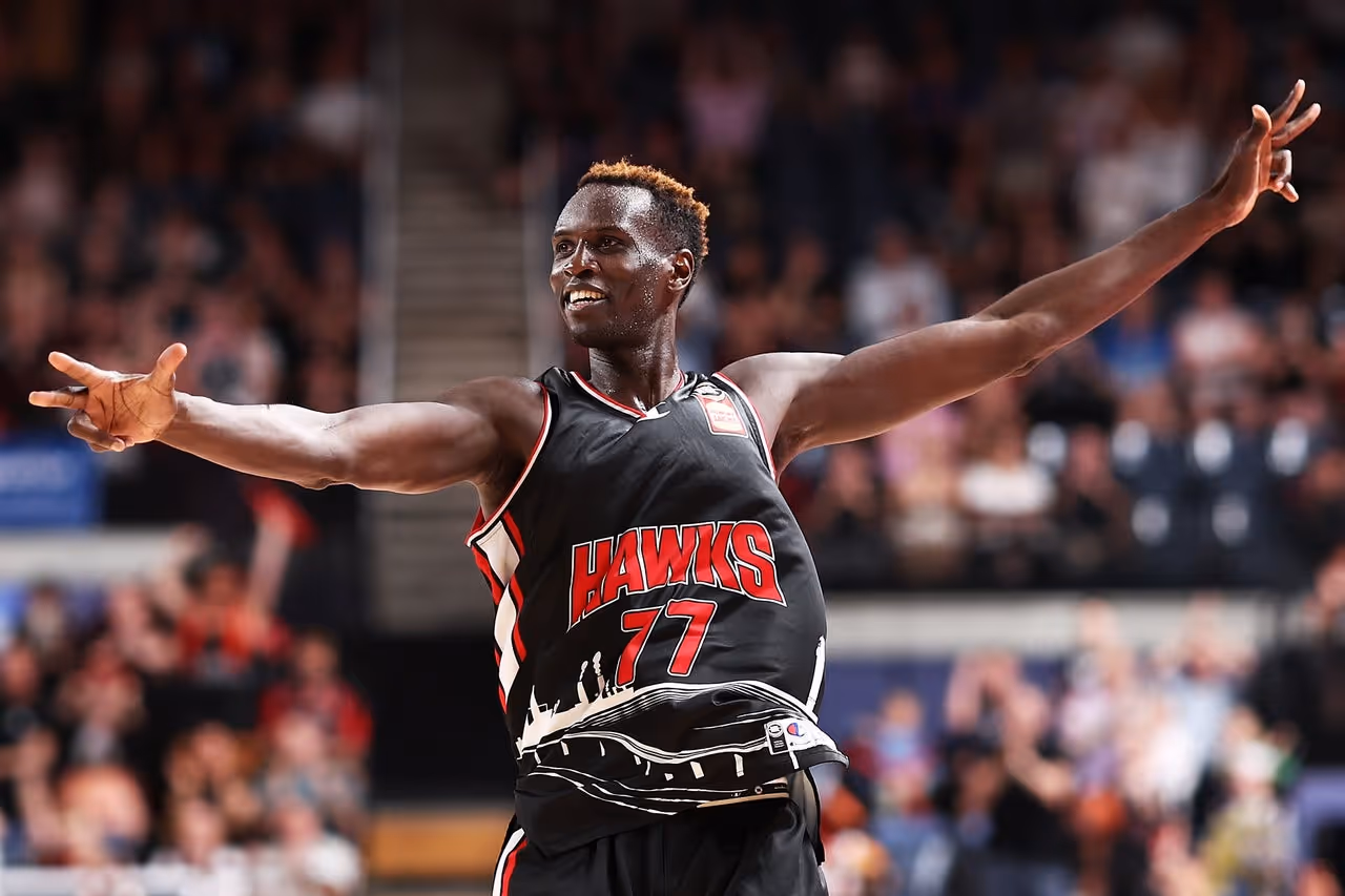 Hawks Take United to Double OT