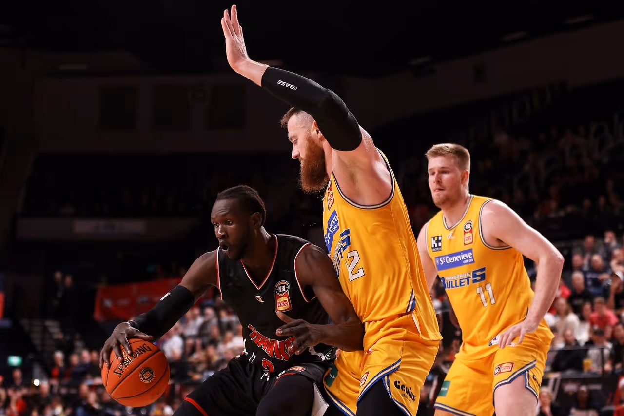 Round 4: Hawks vs Bullets Highlights