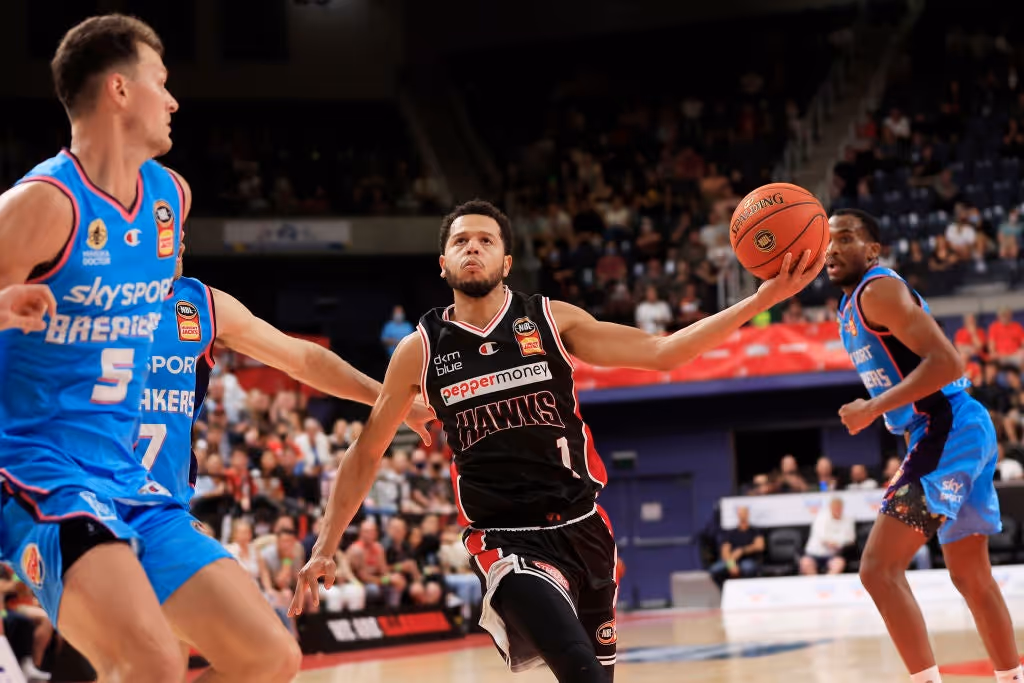 Hawks hunt for new Major Partner