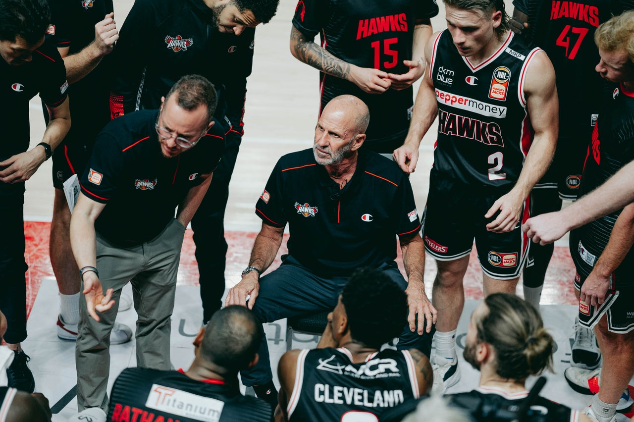 Goorjian to consider future with Hawks