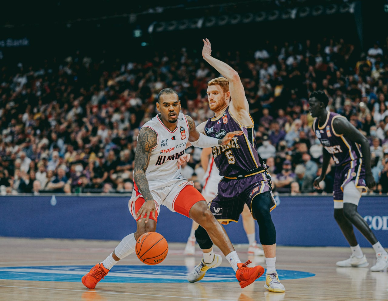Illawarra Hawks vs Sydney Kings semi-final two highlights