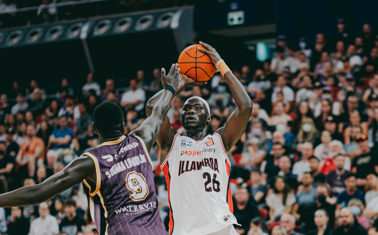 Kings eliminate Hawks from NBL22 contention