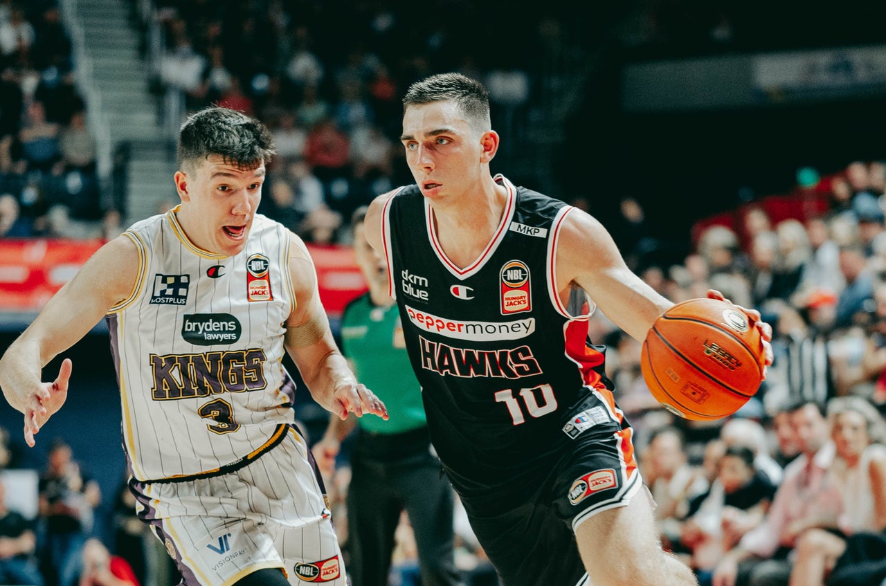 Hawks cling onto second spot in power rankings