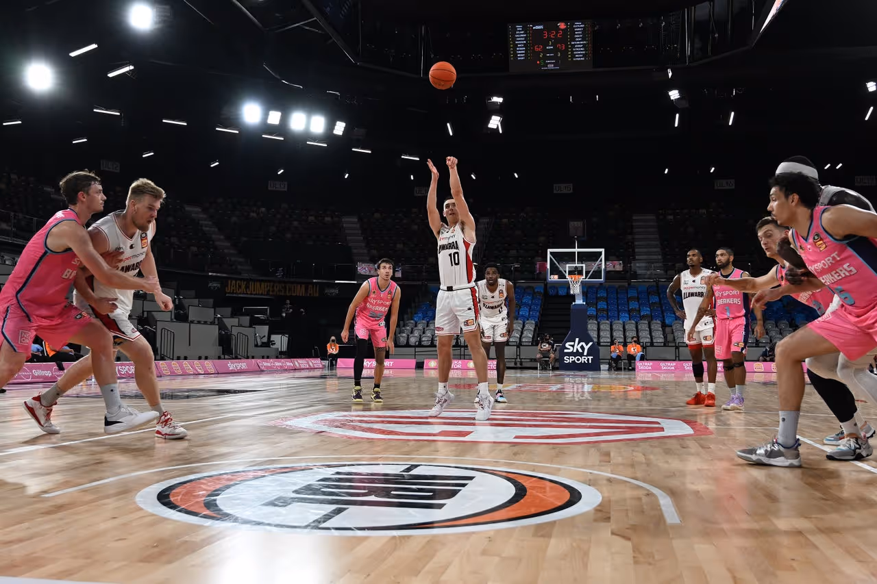 Justinian Jessup: Hawks' 'Spark of the Round' vs New Zealand