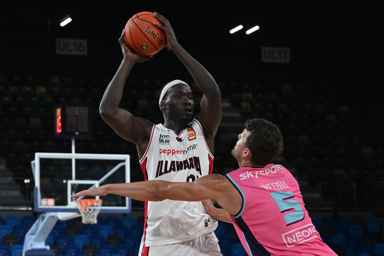 Illawarra Hawks vs New Zealand Breakers round 10 highlights