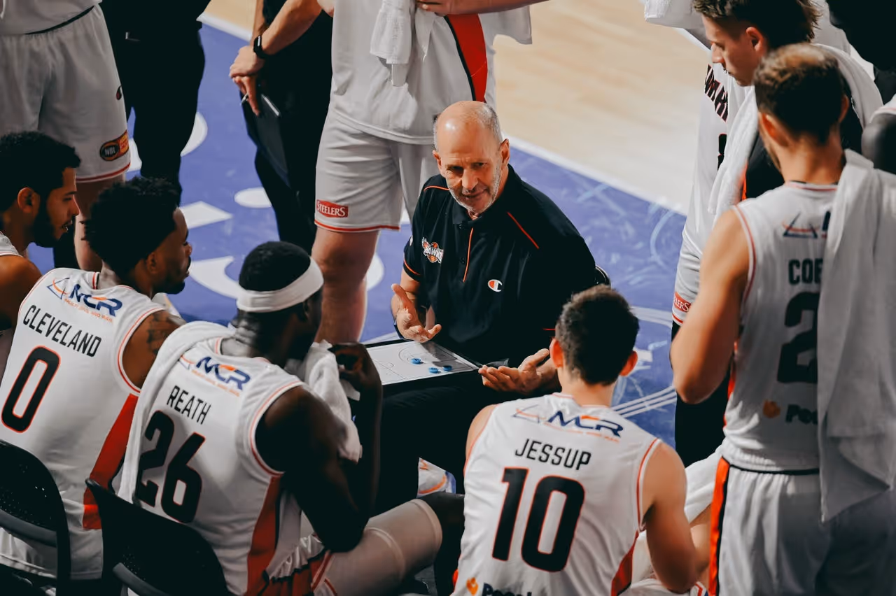 Goorjian confident Hawks will learn from mistakes