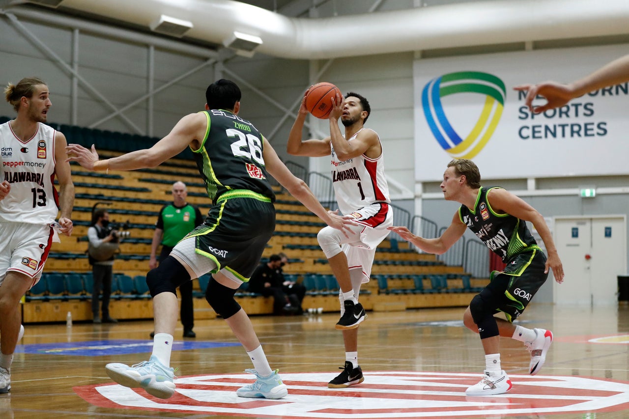 Hawks open Blitz with overtime win against Phoenix