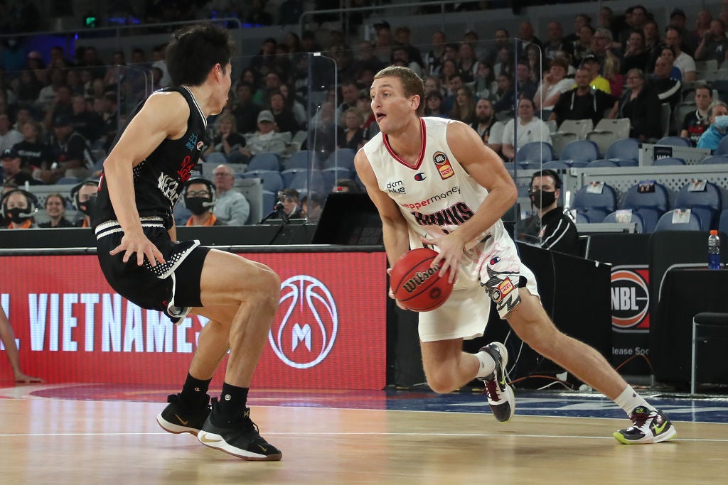 Hawks’ Daniel Grida suffers season ending knee injury