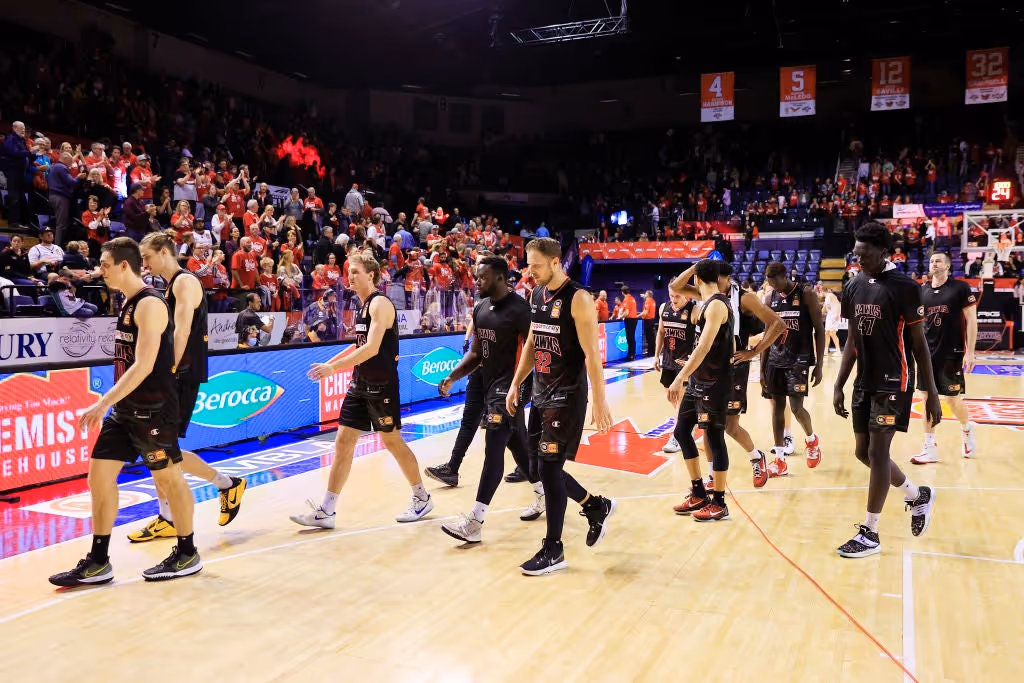 Hawks drop home final to Wildcats - series heads to Game Three decider