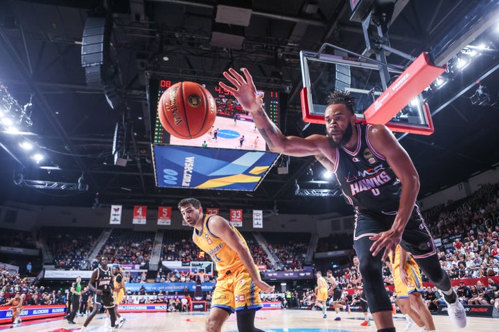 Game Report: Hawks vs Bullets | RD12 NBL26