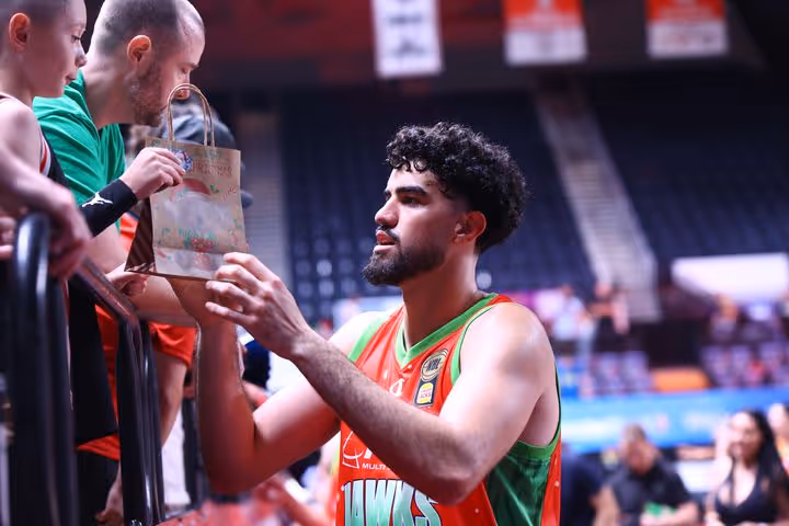 2025 12 20 Hawks Vs 36ers Christmas 6267 Joelarmstrong47