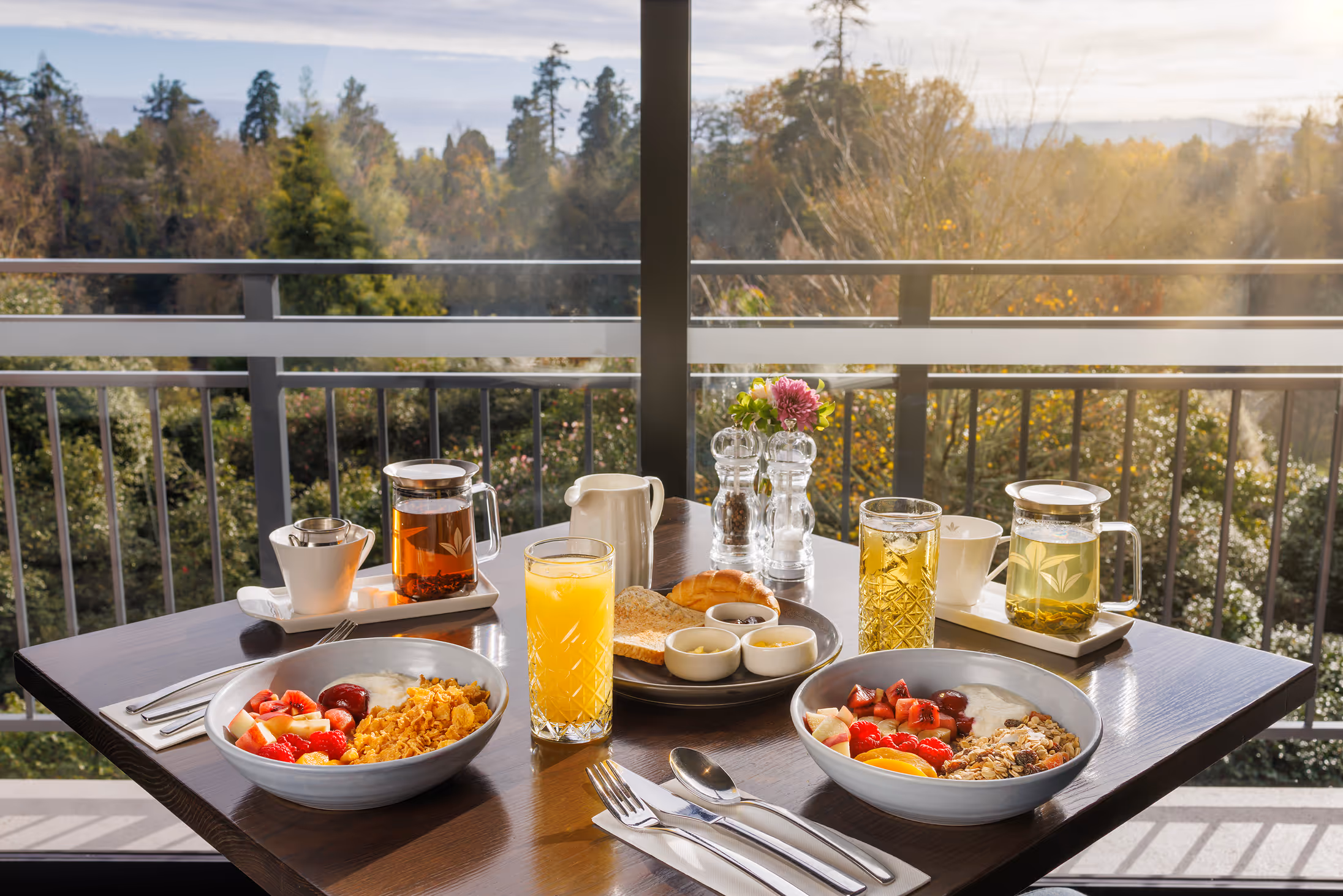 D'Arcy's Garden Restaurant is an homage to D'Arcy's organic garden which was established right here in Cambridge, Waikato, New Zealand, and still contributes to Hidden Lake's seasonal menus.