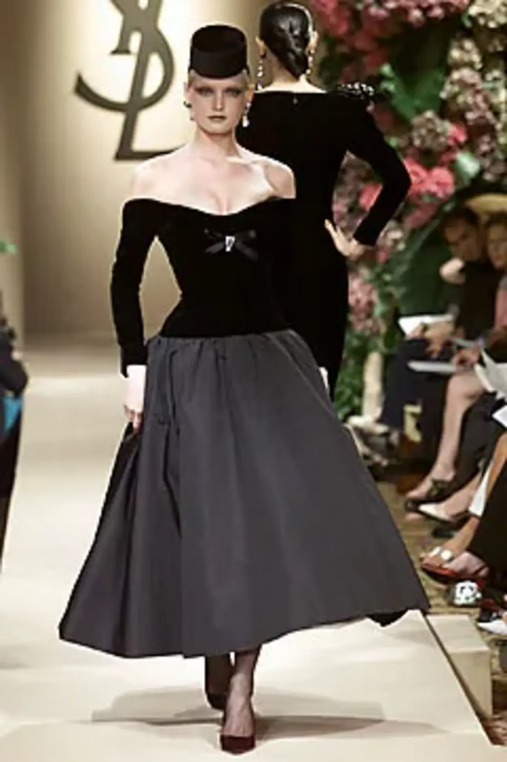 Yves Saint Laurent Fall 2001