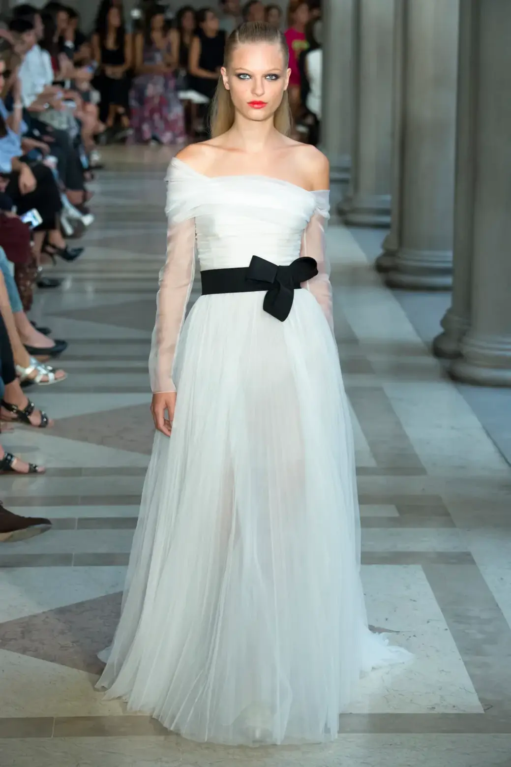 Carolina Herrera Spring 2017