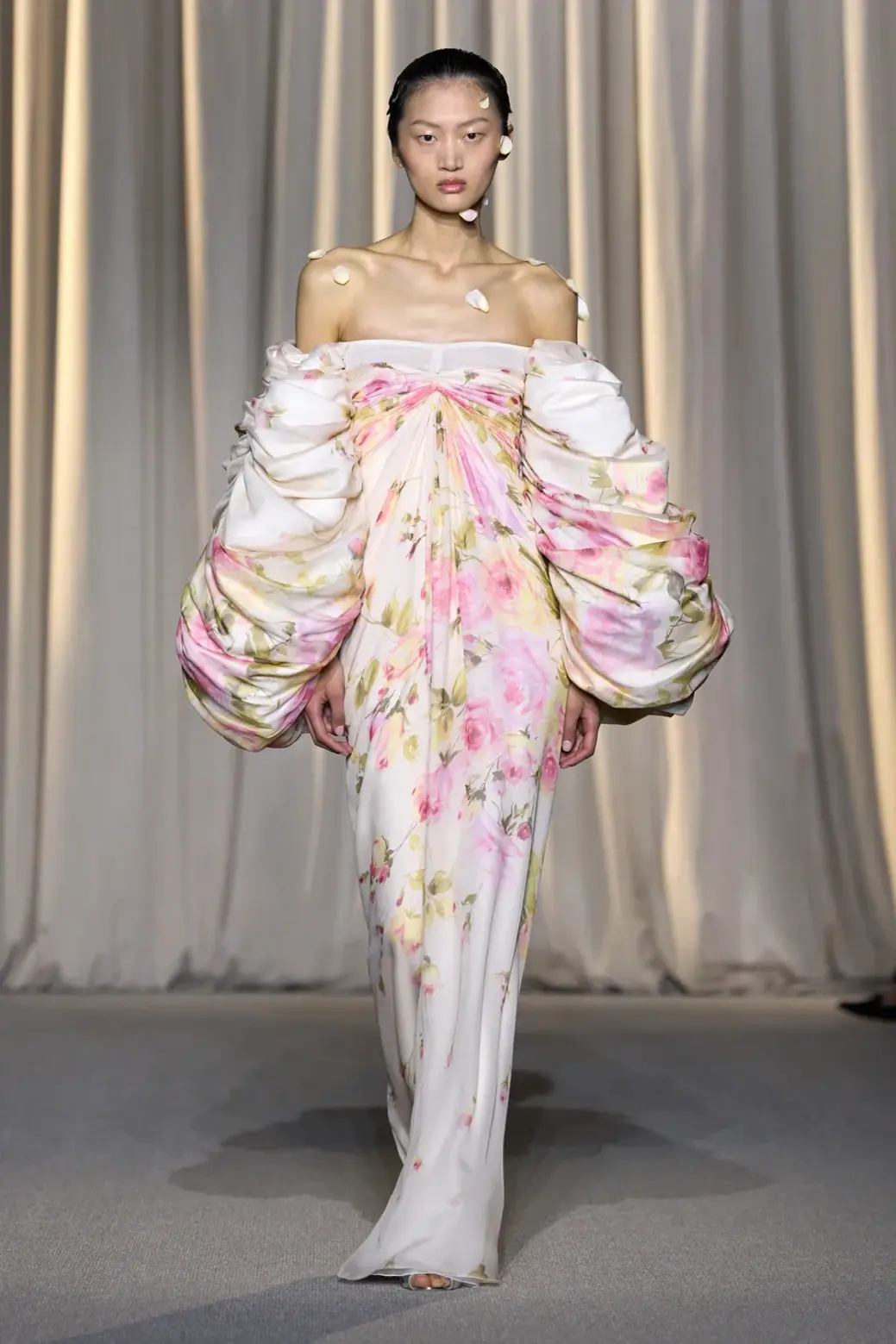 Giambattista Valli Haute Couture Fall 2024