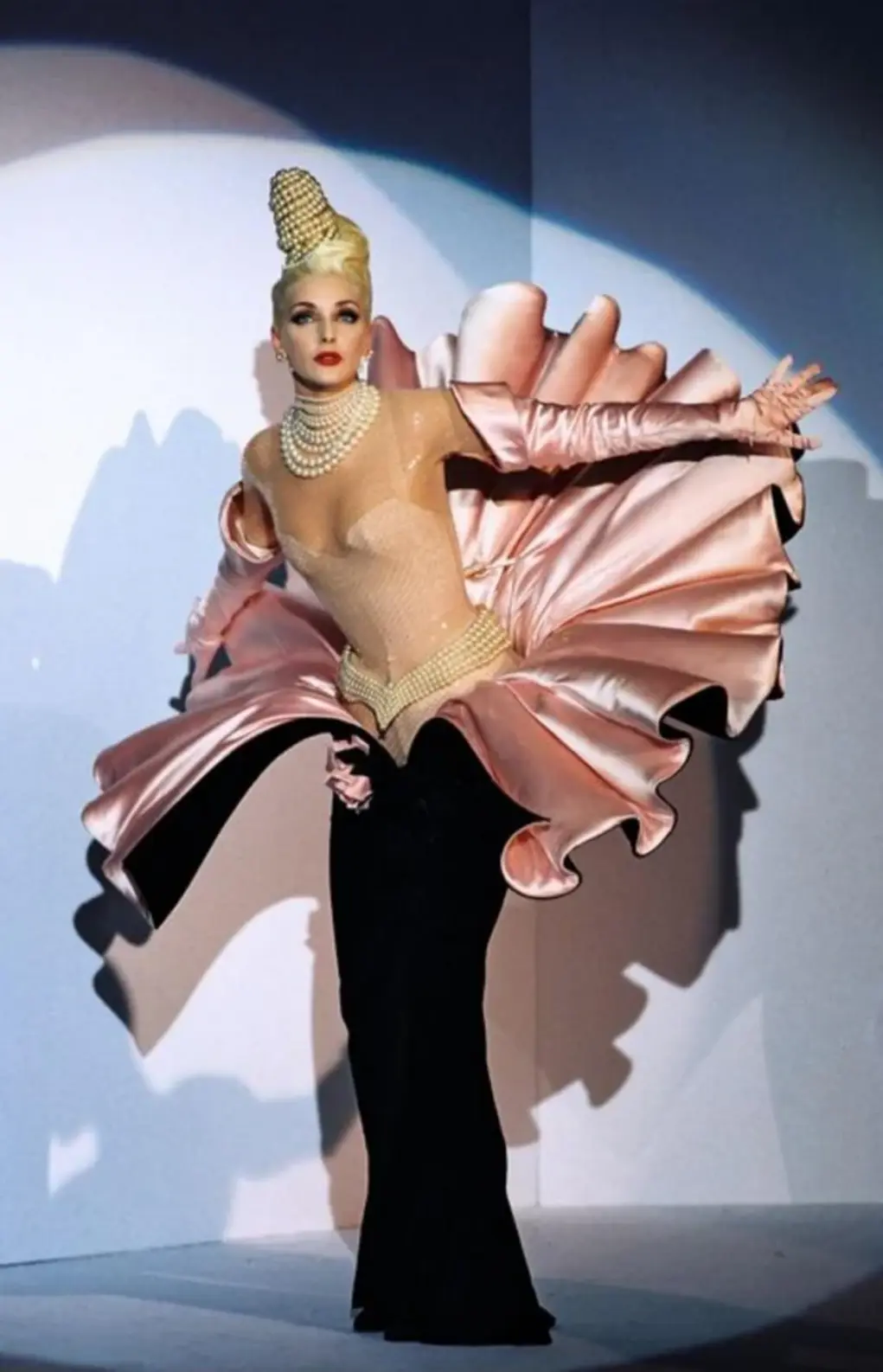 The “Birth of Venus” dress