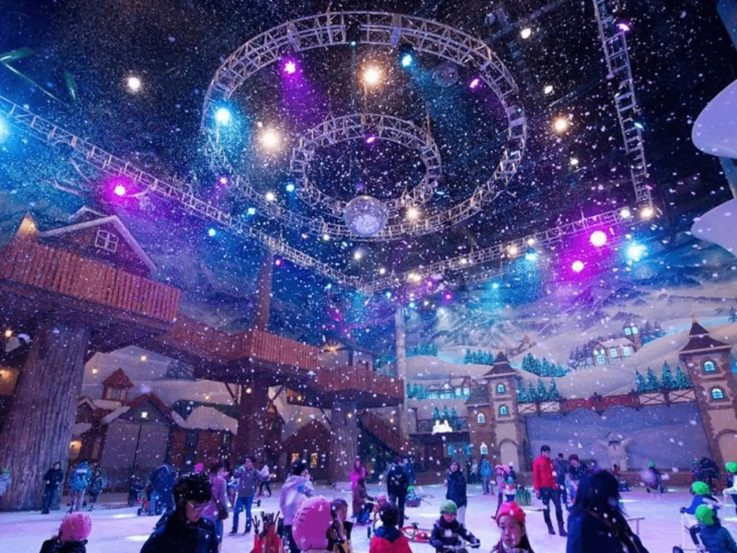 “Ice Forest” inside Terminal 2