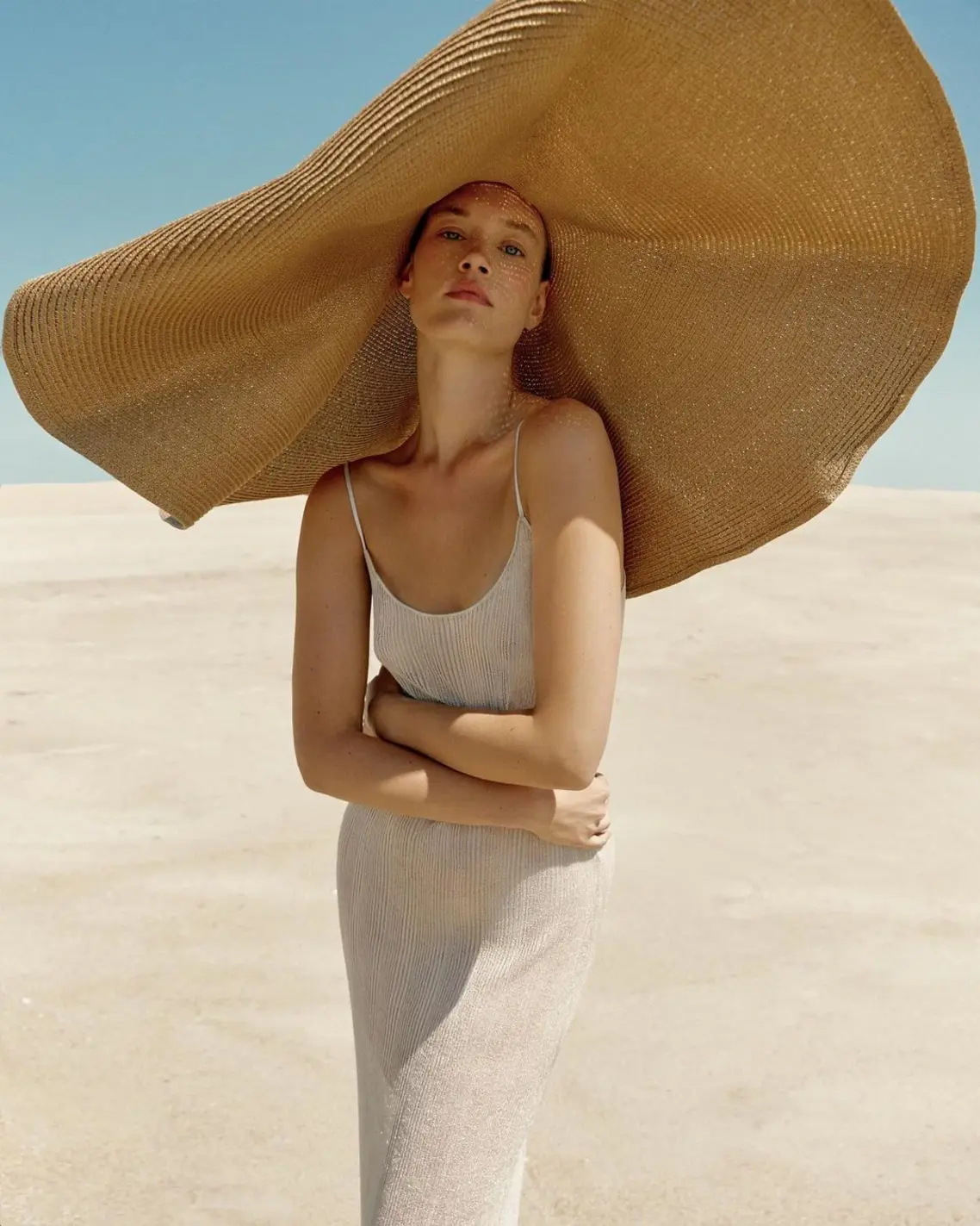 Cappello di Paglia: Golden Threads of a Florentine Summer