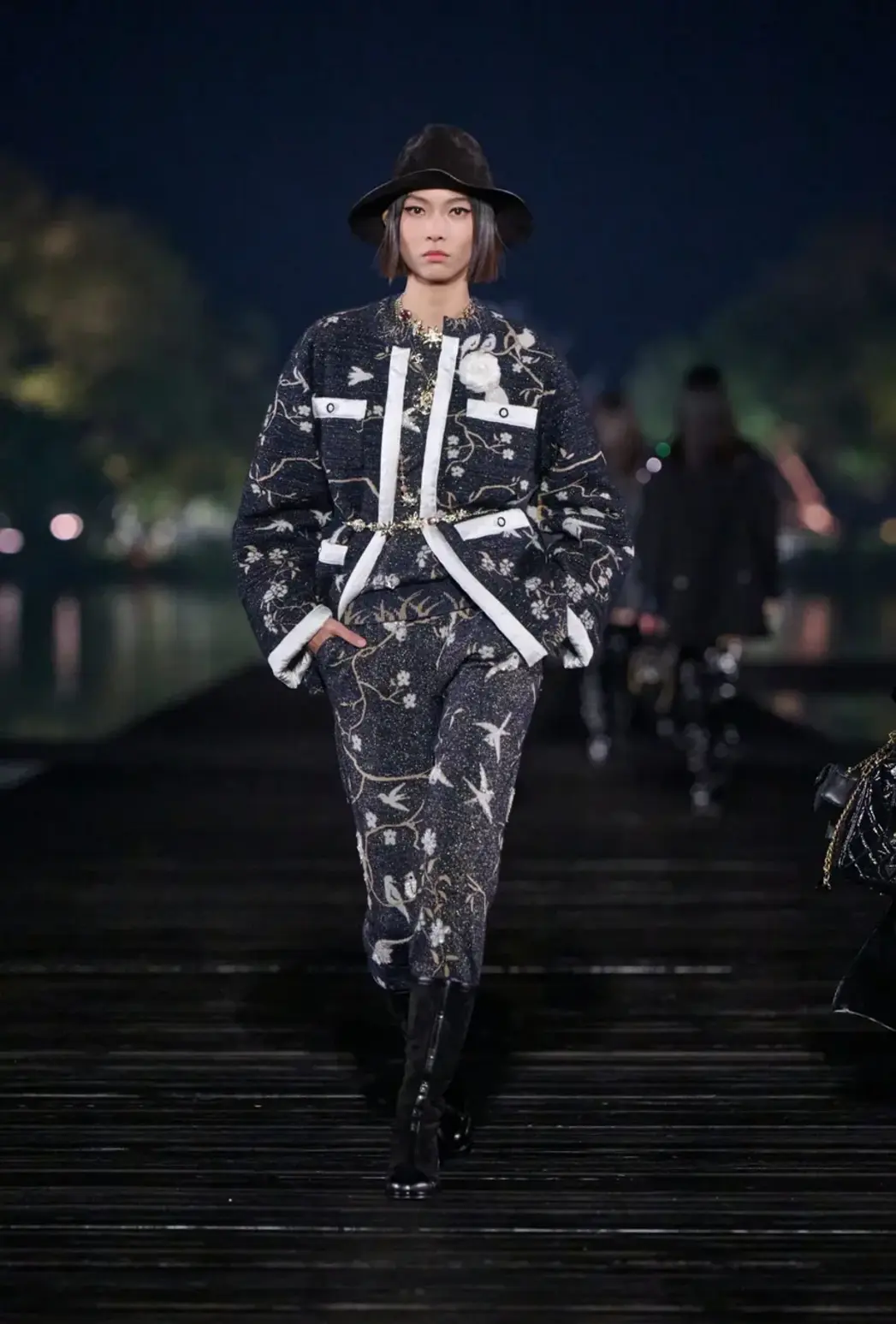 Chanel's Métiers d'art Hangzhou 2024 look