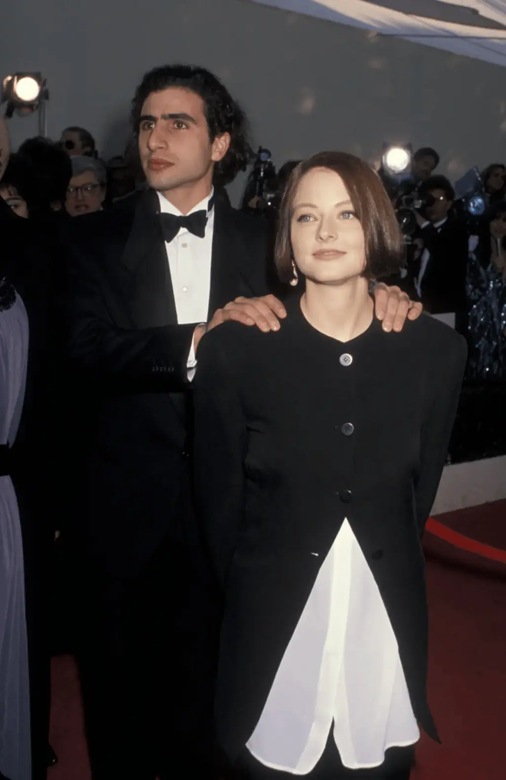 Jodie Foster and Marco Pasanella at the 1990 Academy Awards ceremony