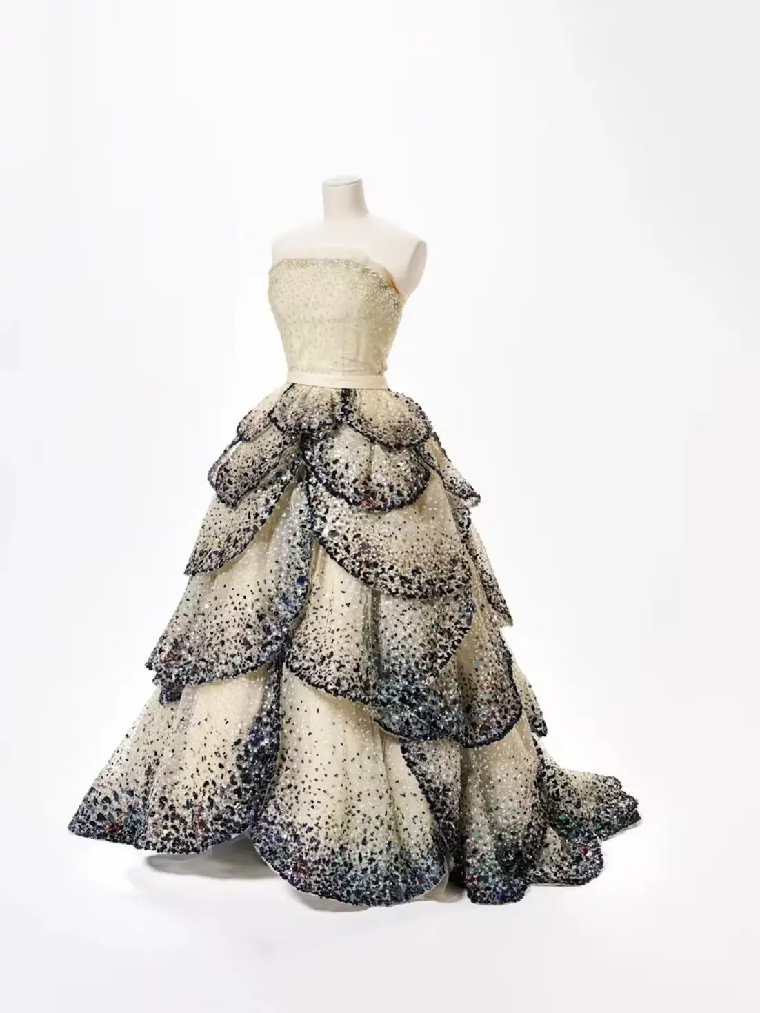 Christian Dior’s Junon dress, 1949 Fall/Winter collection