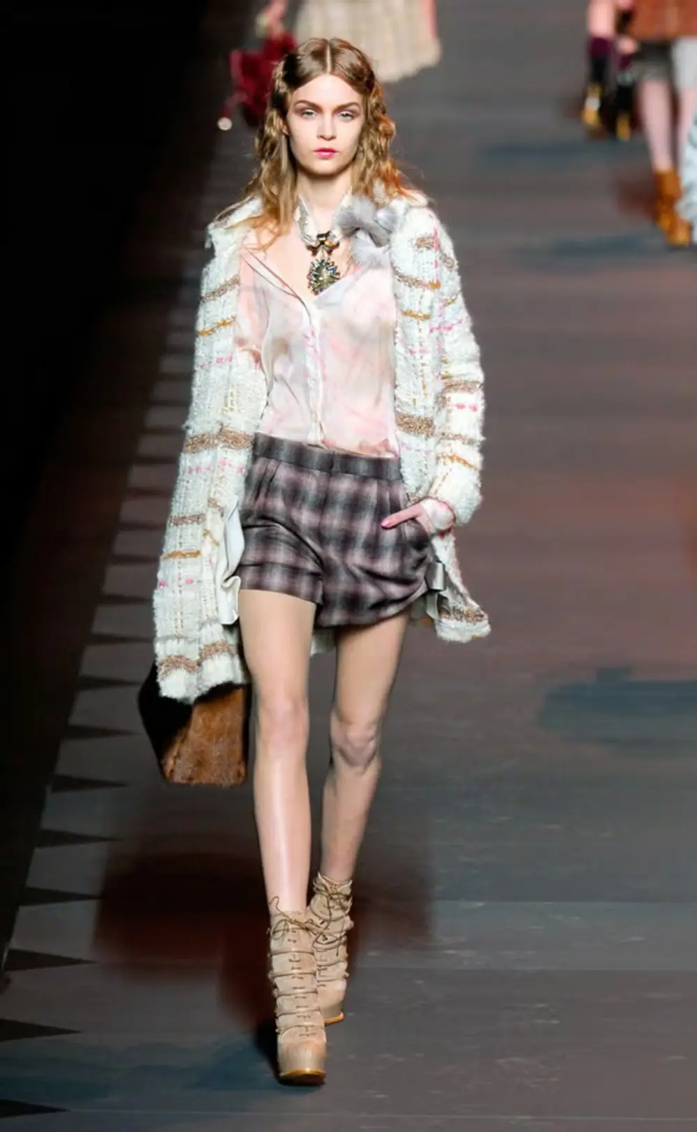 Christian Dior Fall 2011 Ready-to-Wear look