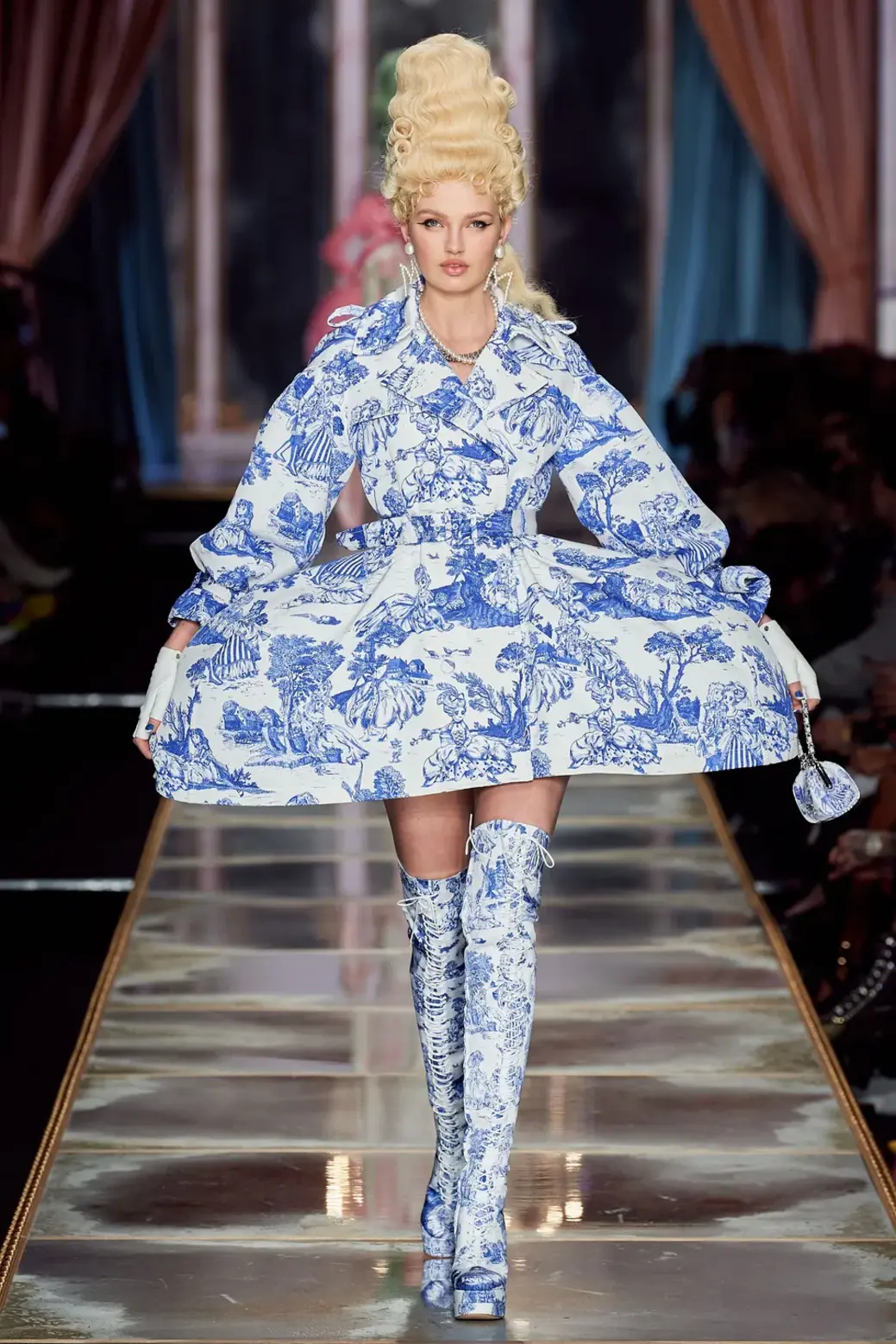 Moschino Fall 2020