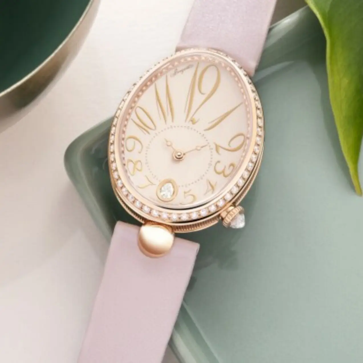 Reine de Naples 8918