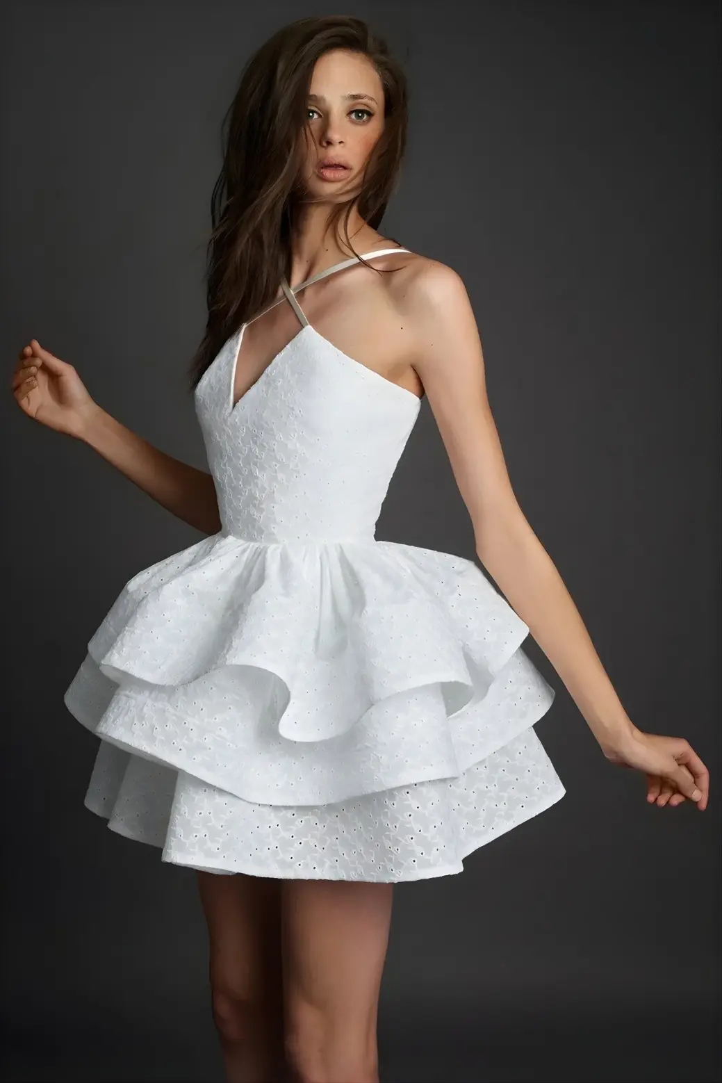 Greta Constantine Resort 2021