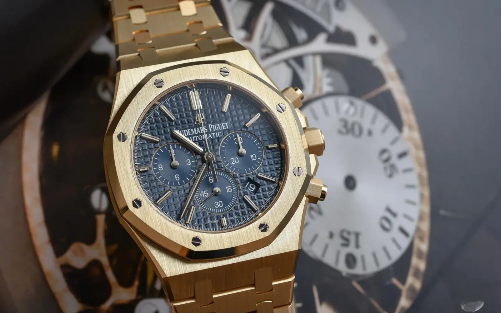 Audemars Piguet Royal Oak Chronograph 26320 Yellow Gold