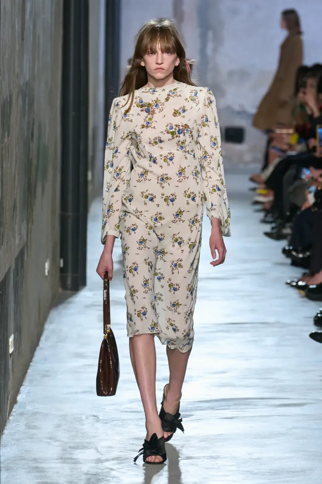 H-Line in No21 Fall 2025