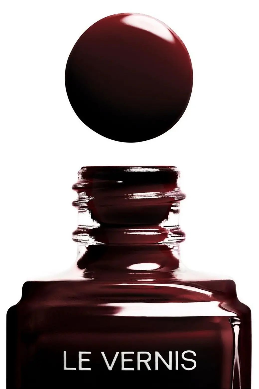 Chanel Rouge Noir: The color