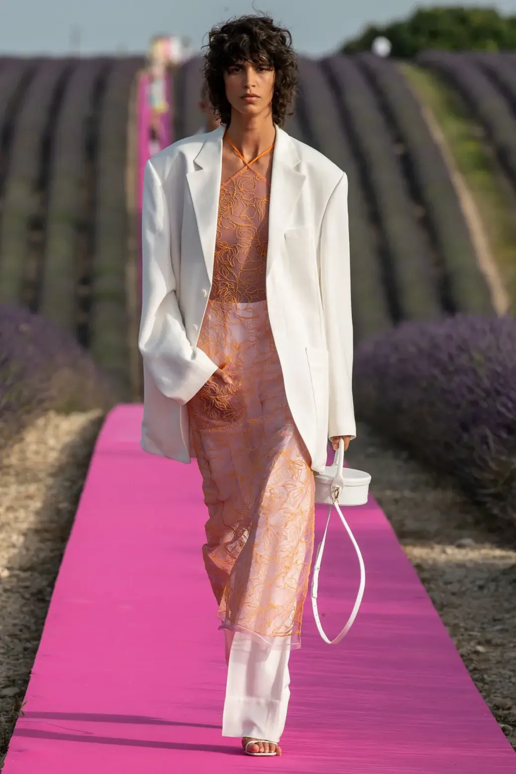 Jacquemus runway Spring 2020 3