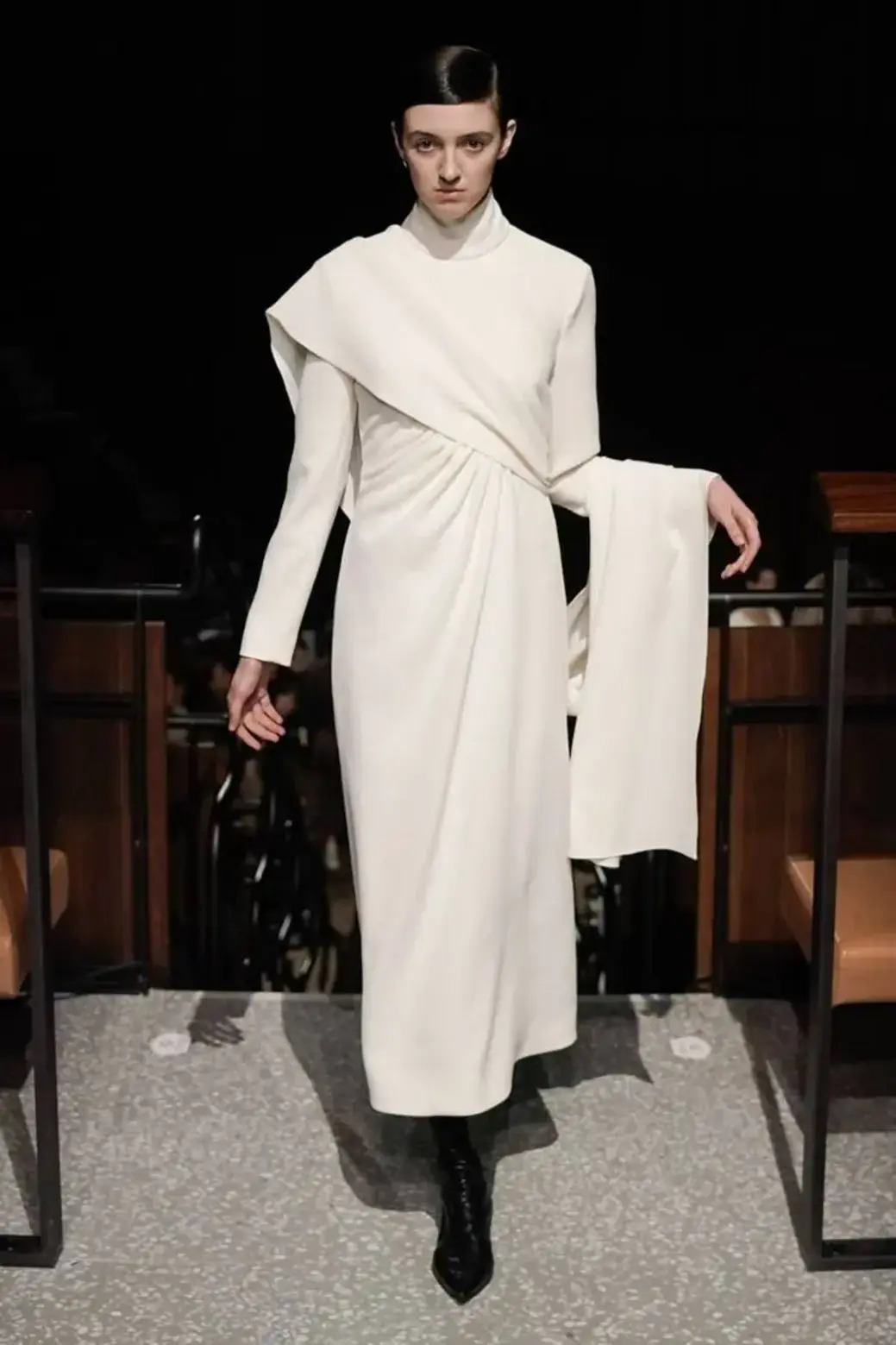 Modest Fashion Emilia Wickstead Fall 2020