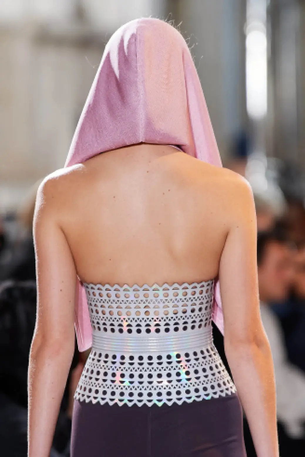 Pieter Mulier’s Debut at Alaïa Spring 2022 1