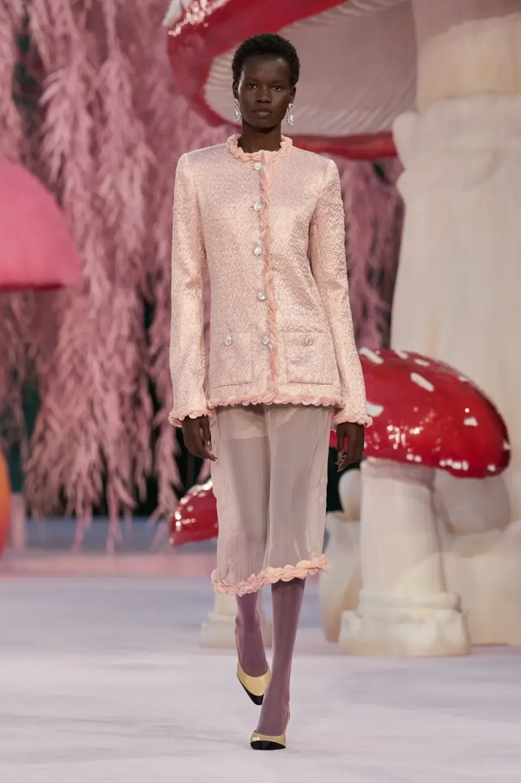 Mathieu Blazy's First Chanel Couture Collection 4