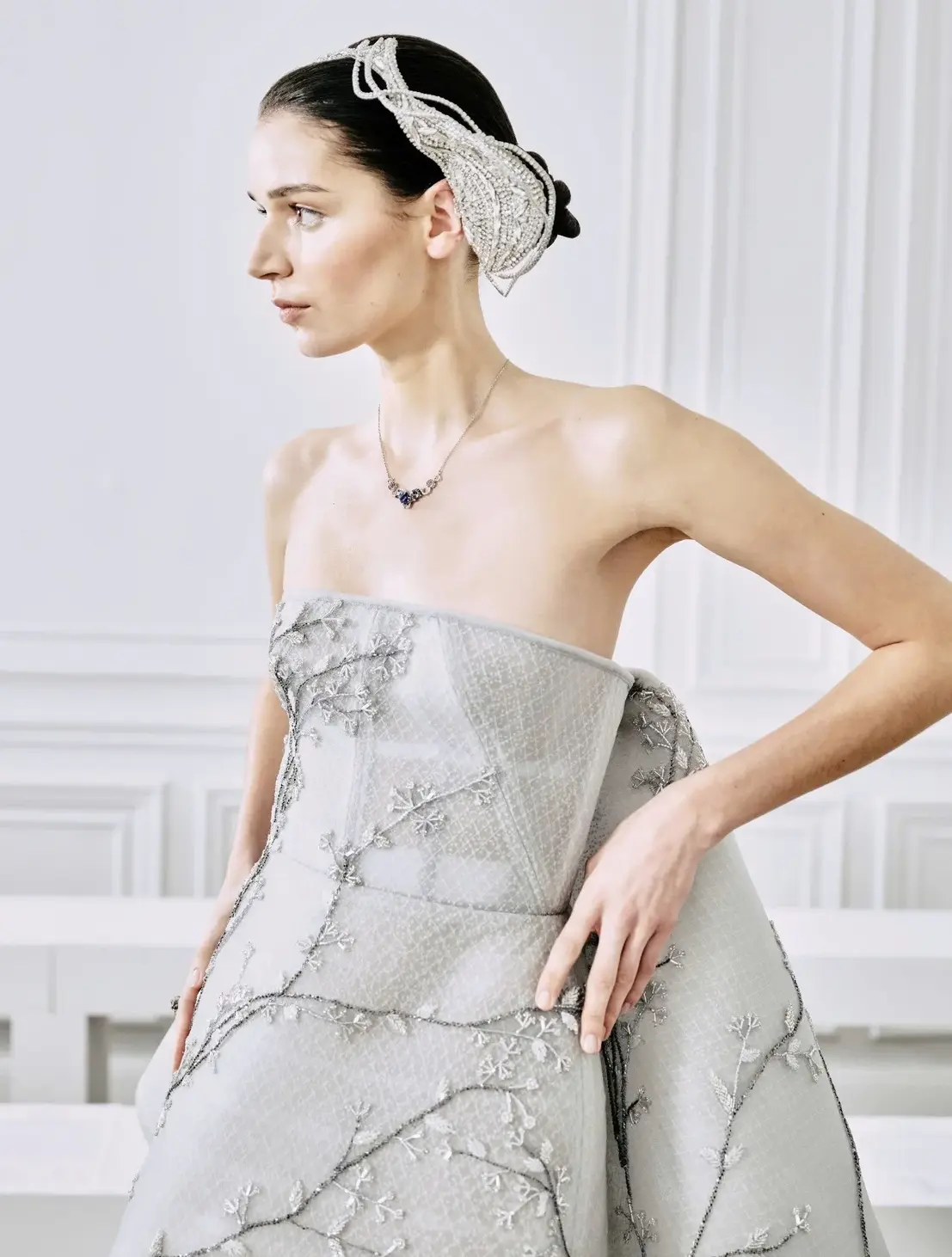 Phan Huy's Debut: A New Era for Vietnamese Haute Couture 9