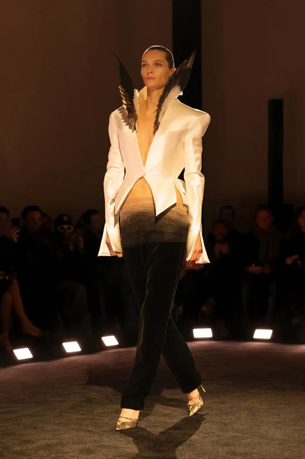 The Venomous Schiaparelli Couture of Daniel Roseberry 4