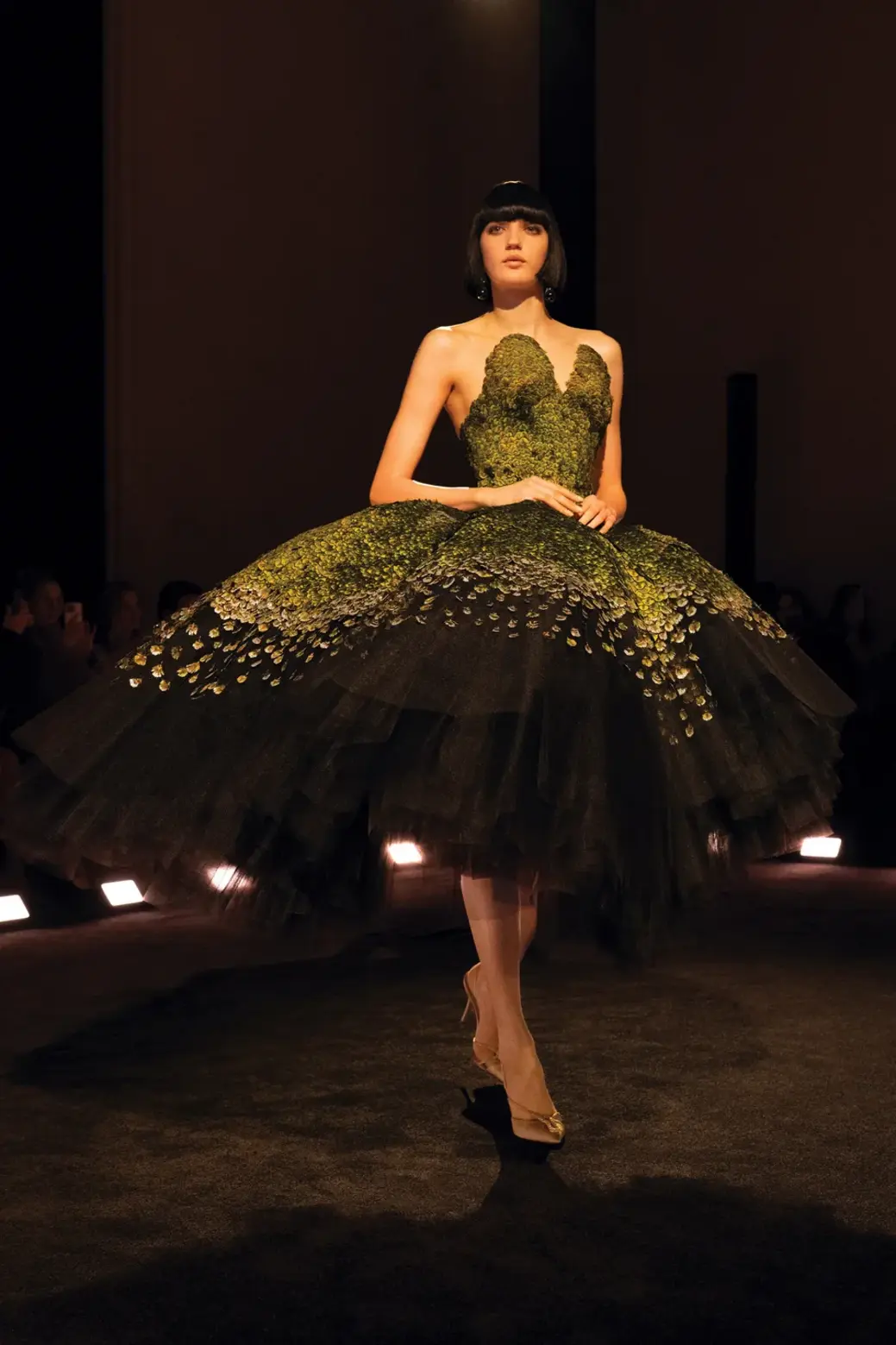 The Venomous Schiaparelli Couture of Daniel Roseberry