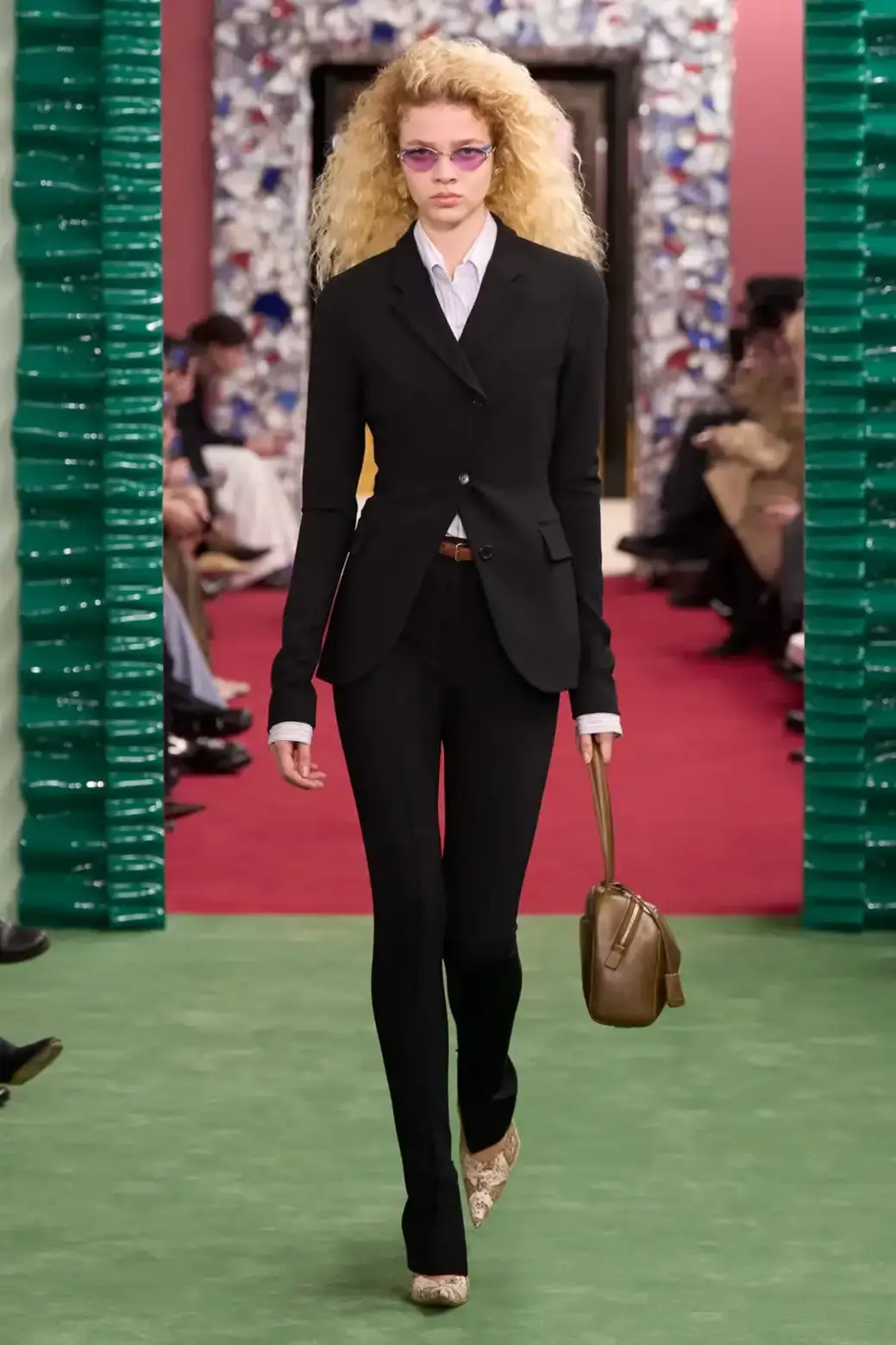 Acne Studios Fall 2026 Ready-to-Wear Collection Look 01