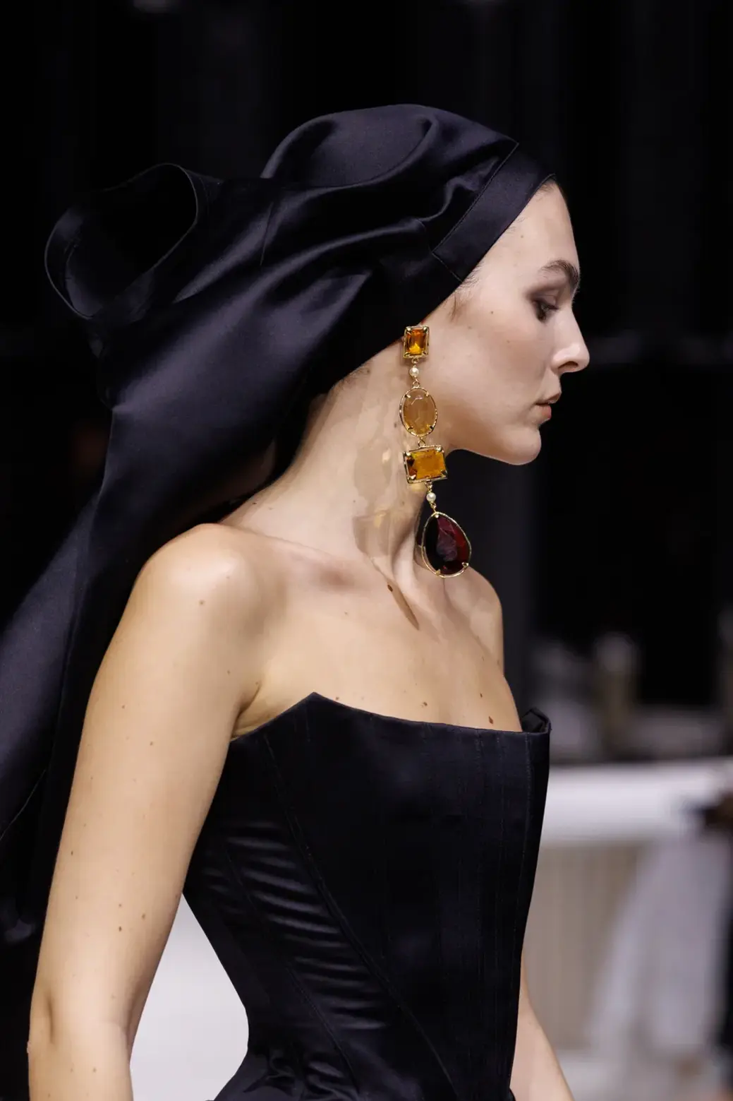 Givenchy Fall 2026 by Sarah Burton 5