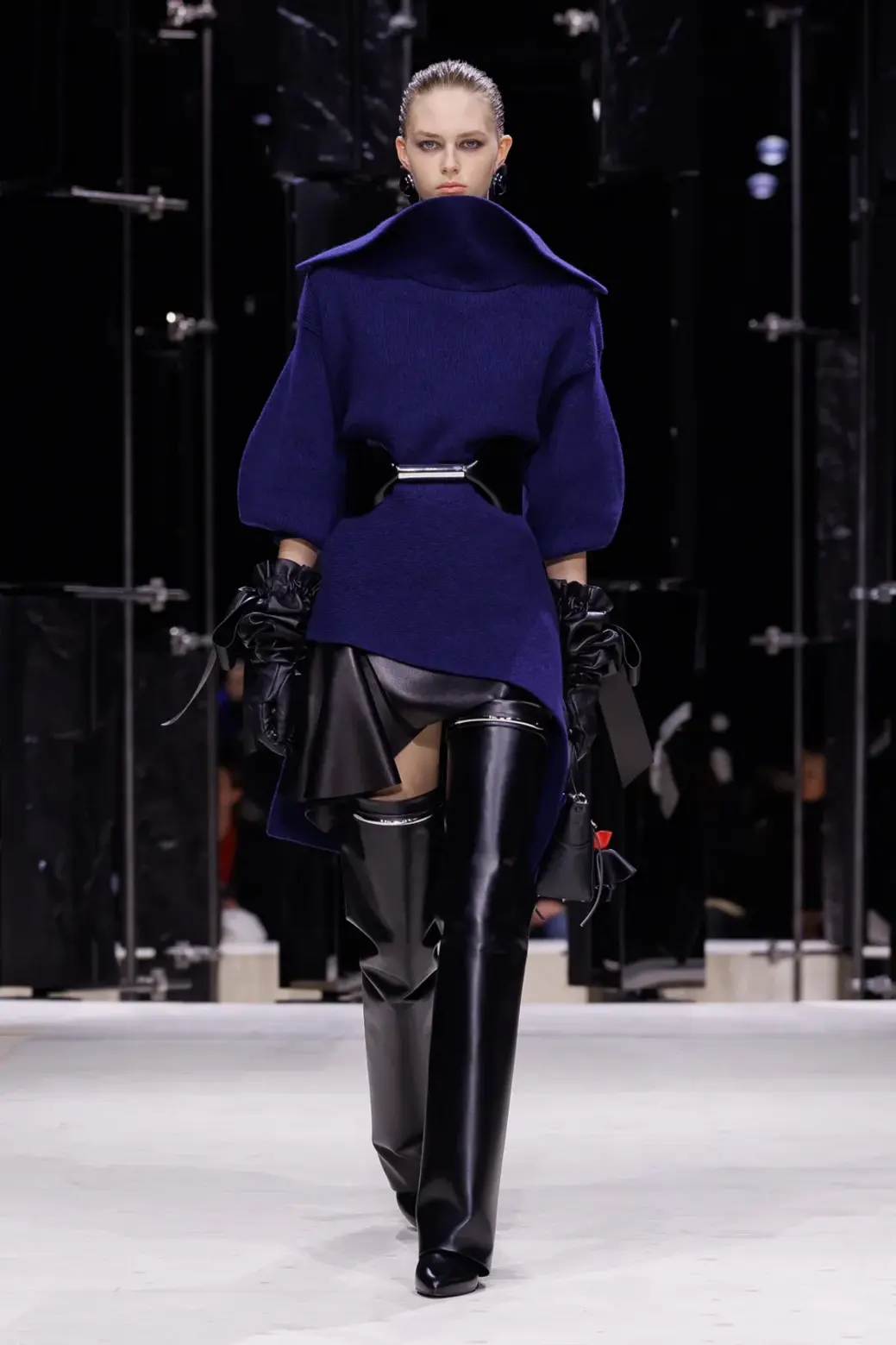 Givenchy Fall 2026 by Sarah Burton 8
