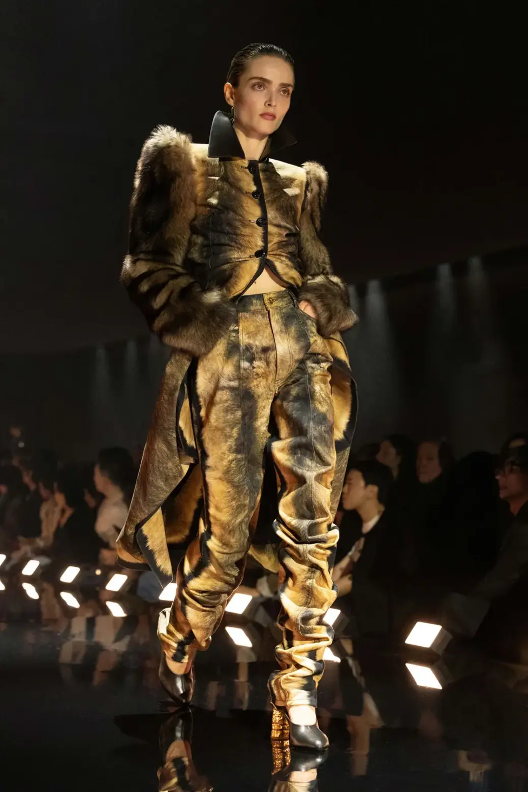 Schiaparelli Fall 2026 by Daniel Roseberry: Sphynx Awaken 9