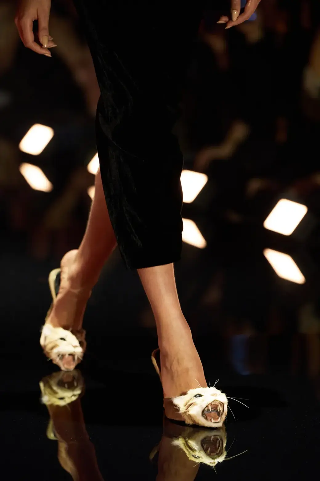 Schiaparelli Fall 2026 by Daniel Roseberry: Sphynx Awaken 21