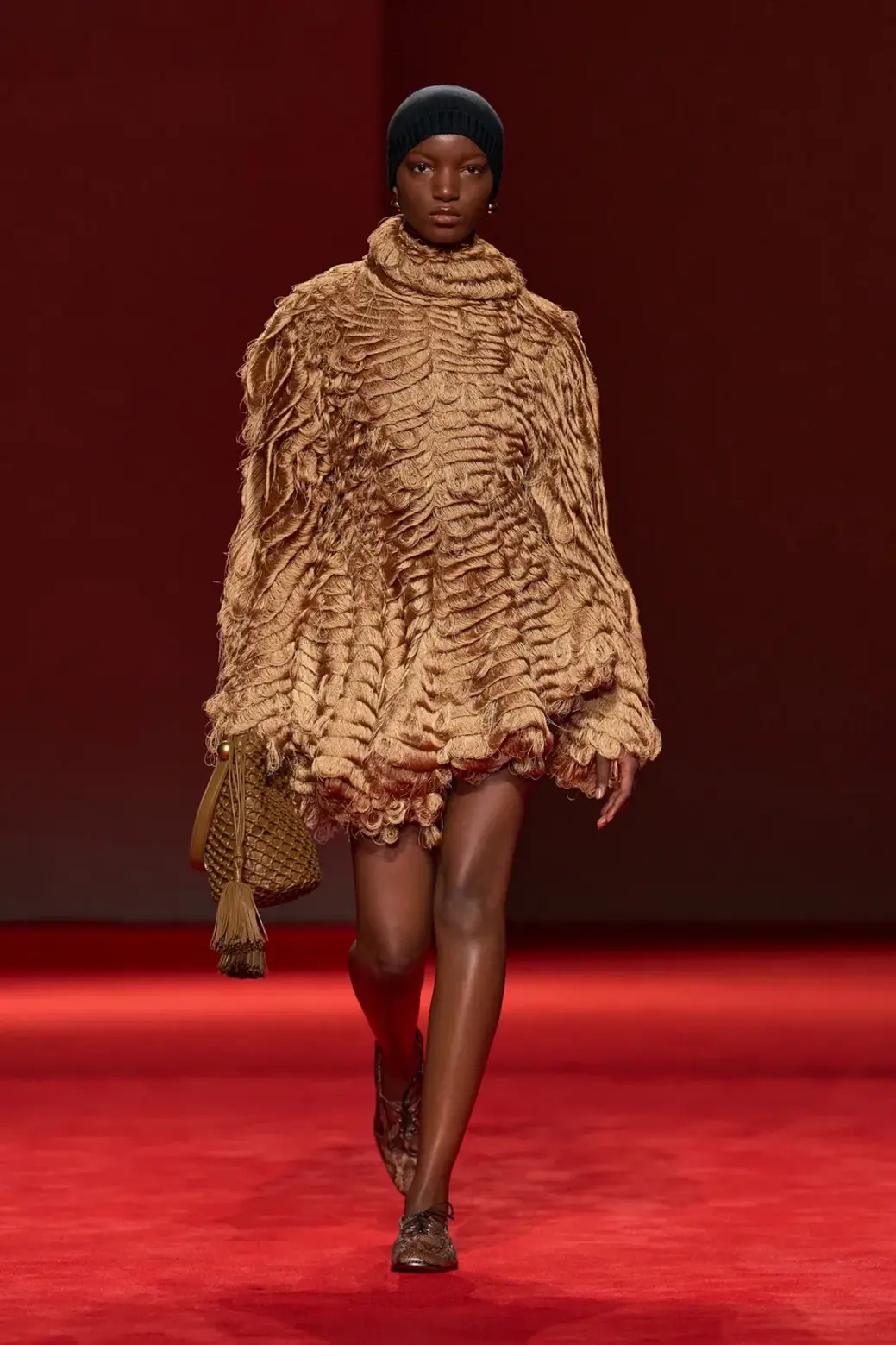 Bottega Veneta Fall 2026: Louise Trotter's Color Theory b