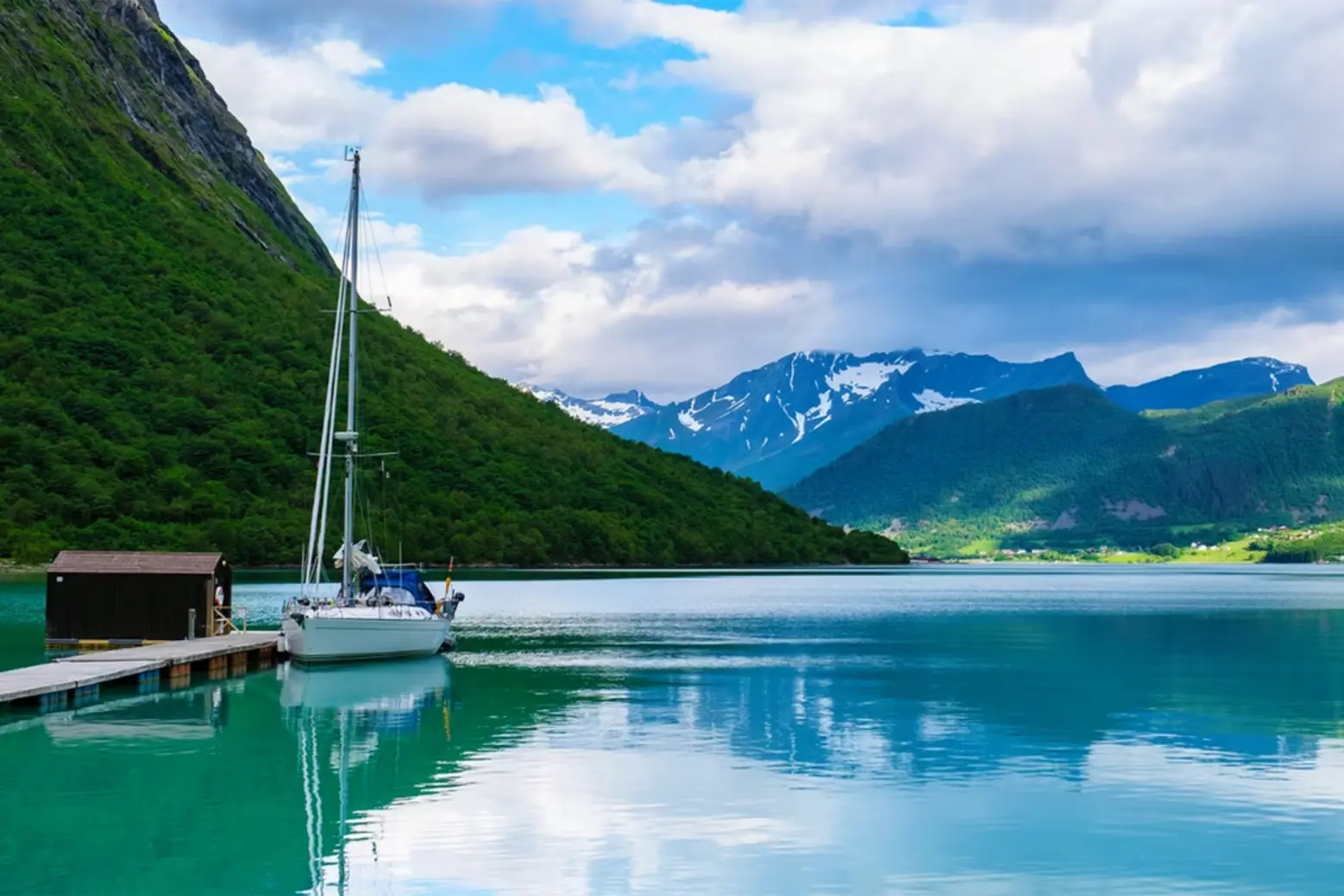 luxury aurora travel2