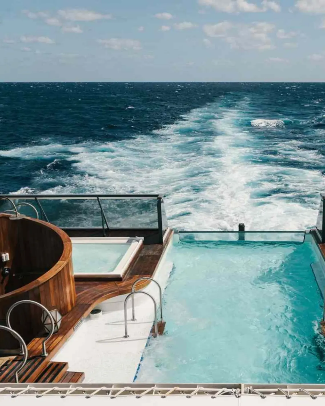 luxury cruise lines 3