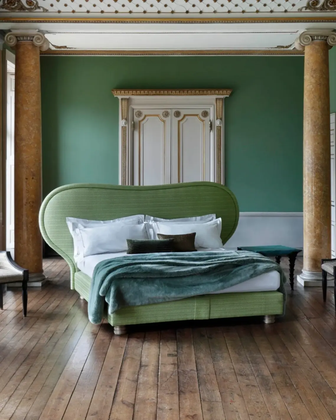 The Savoir Headboards Louis - An Elizabethan-inspired bed collar in a bespoke tweed